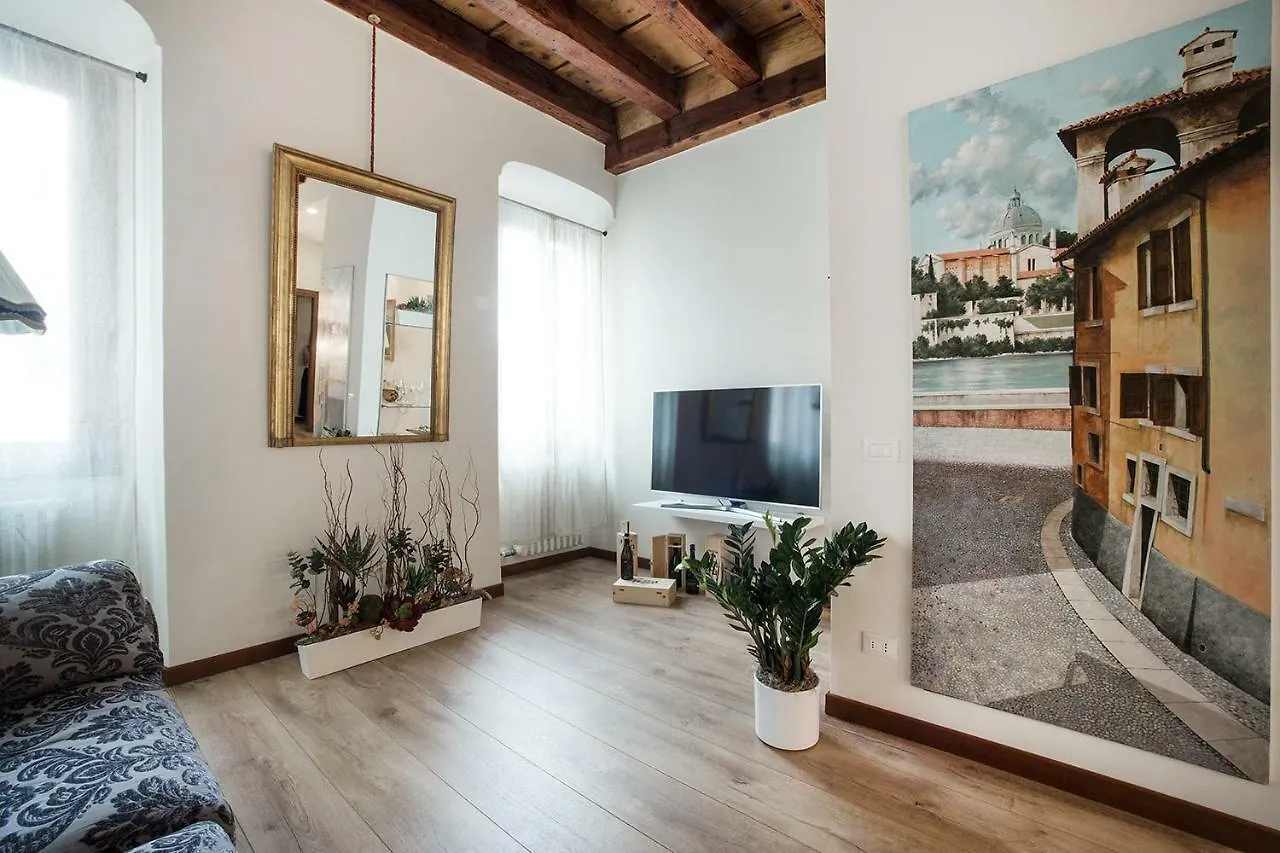 Residenza Duomo3 - Apartments Verona Italy